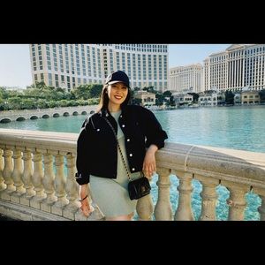 H&M Black Cropped Boxy Denim Jacket